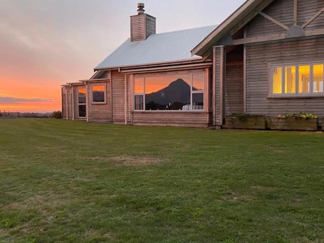 Taranaki Country Lodge New Plymouth Extérieur photo